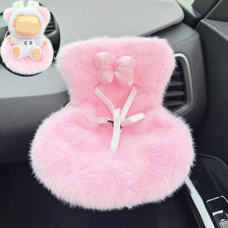 Labubu car seat-02